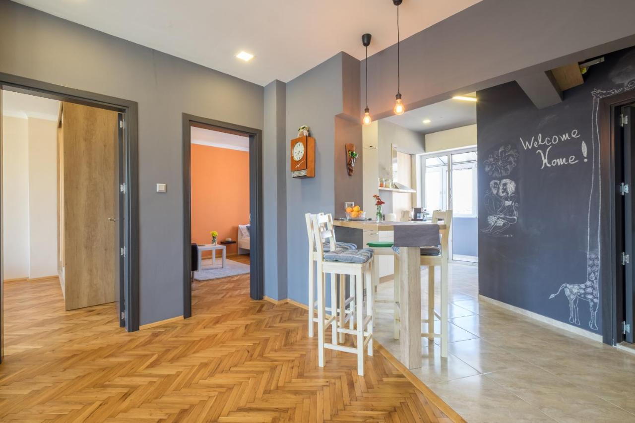 סופיה Artistic & Spacious 2Bd Central Apt By Flat Mаnager מראה חיצוני תמונה